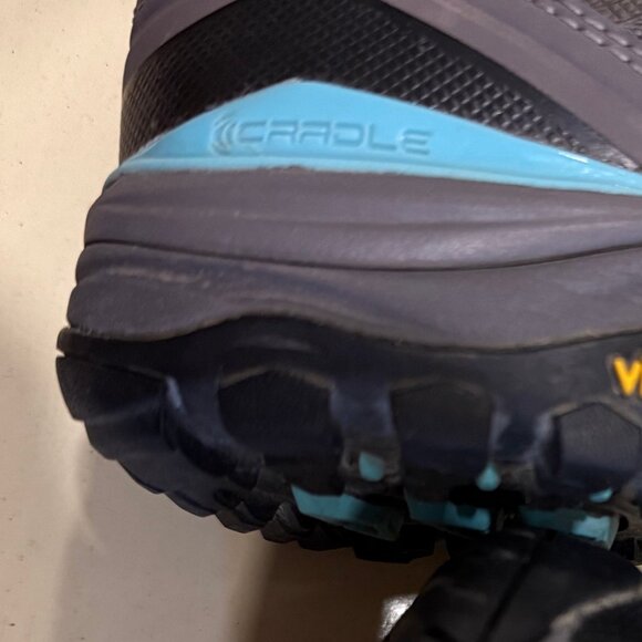 NORTH FACE Women's 7.5 Hedgehog Fastpack GTX Waterproof Hiking Trail Shoe - Picture 11 of 15